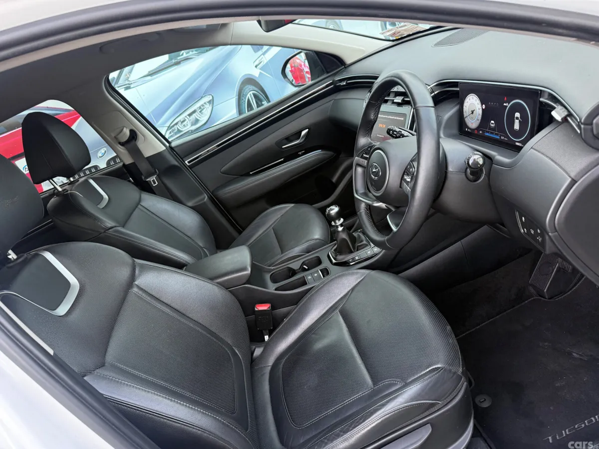 Hyundai Tucson SUV, Diesel, 2022, White