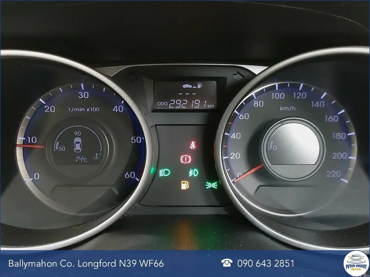 Hyundai ix35 SUV, Diesel, 2015, Gold