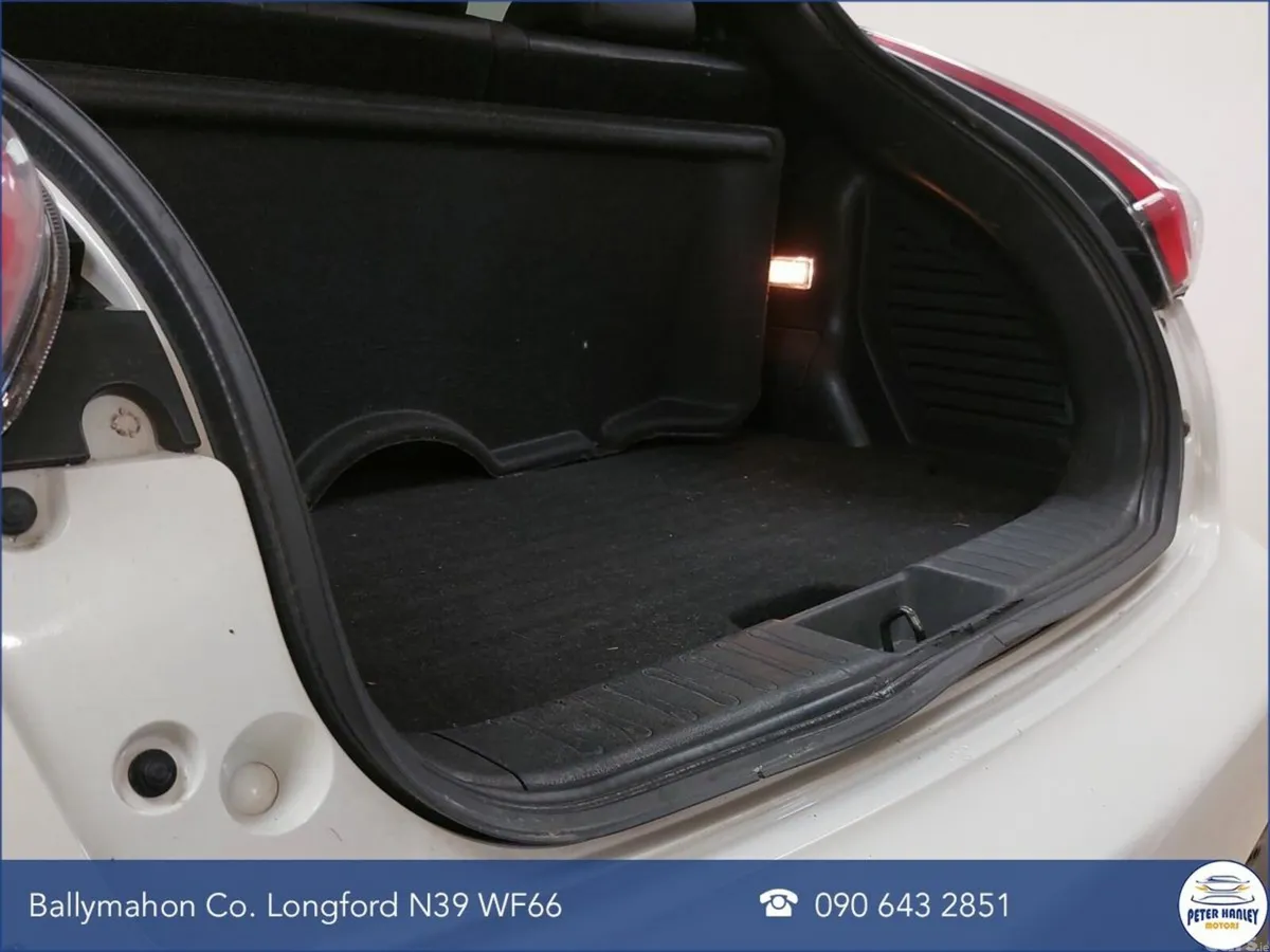 Nissan Juke SUV, Petrol, 2016, White