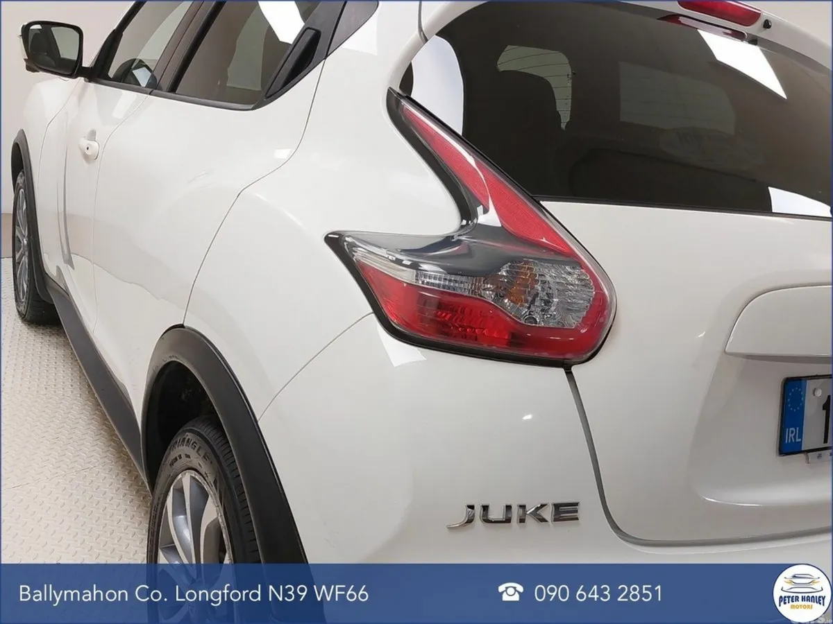 Nissan Juke SUV, Petrol, 2016, White