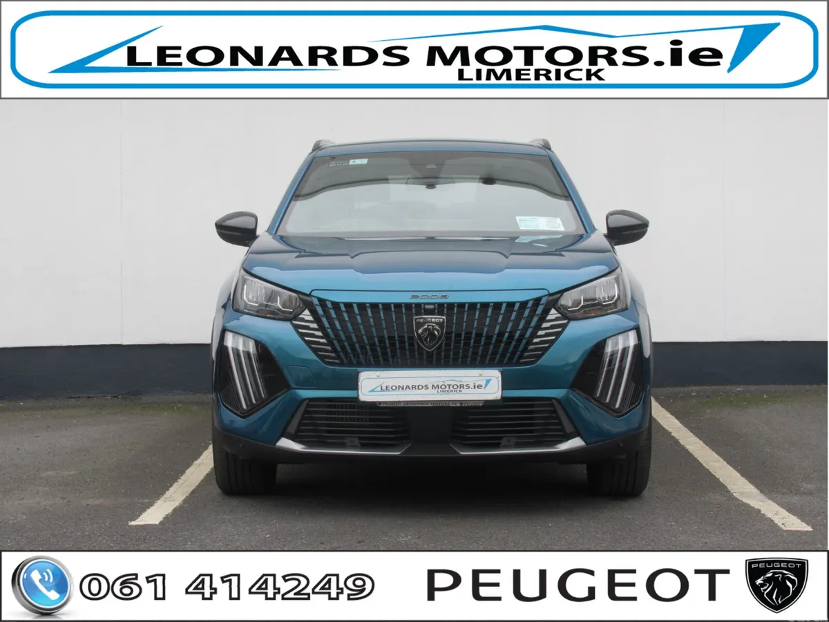 Peugeot 2008 SUV, Petrol Hybrid, 2025, Blue