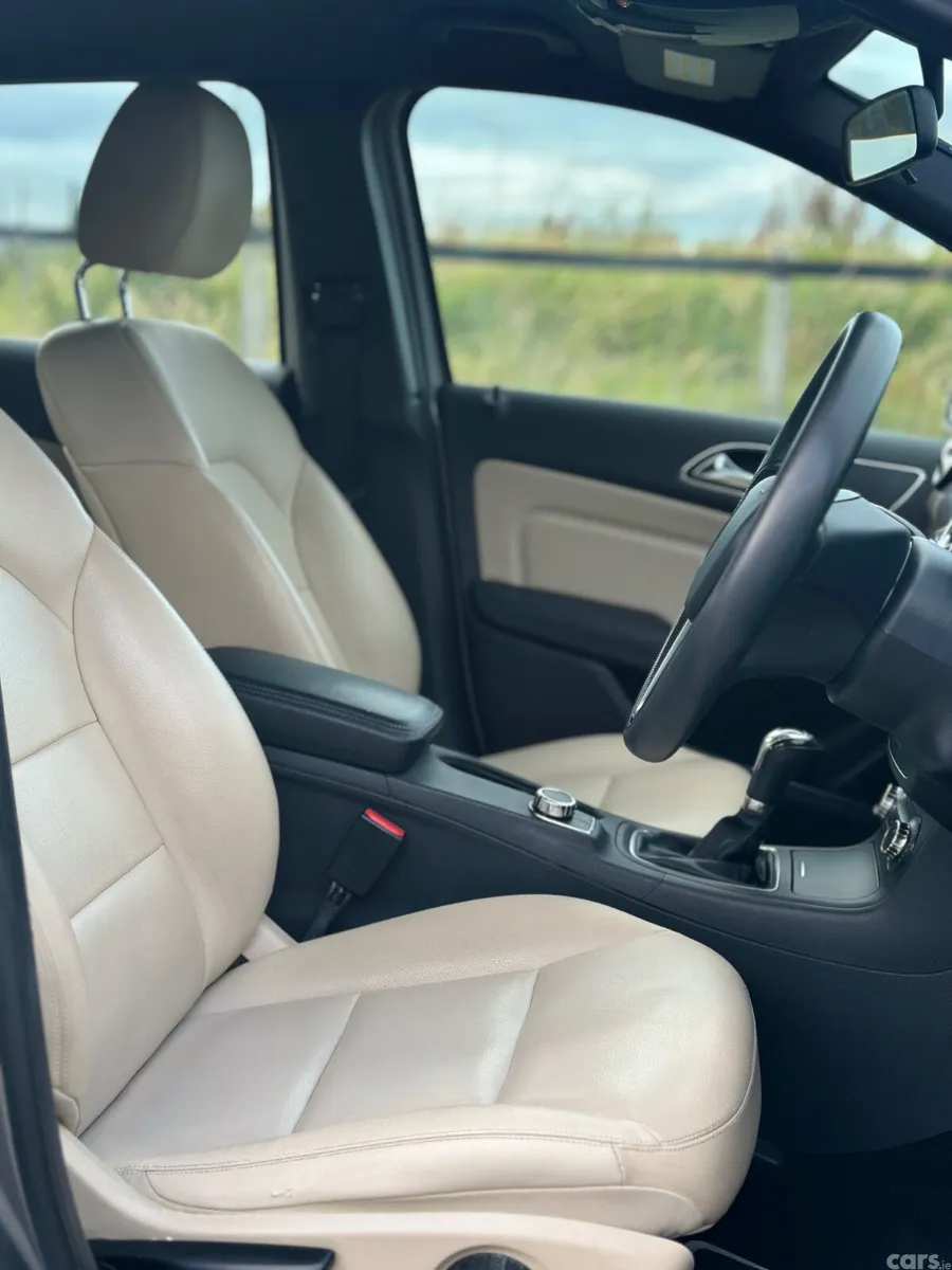 Mercedes-Benz B-Class MPV, Diesel, 2014, Grey