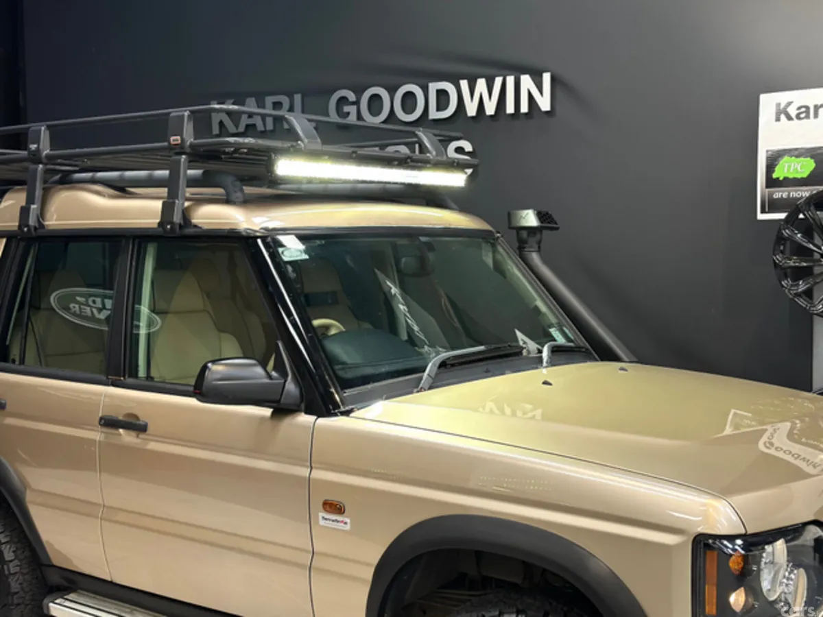 Land Rover Discovery SUV, Diesel, 2004, Gold