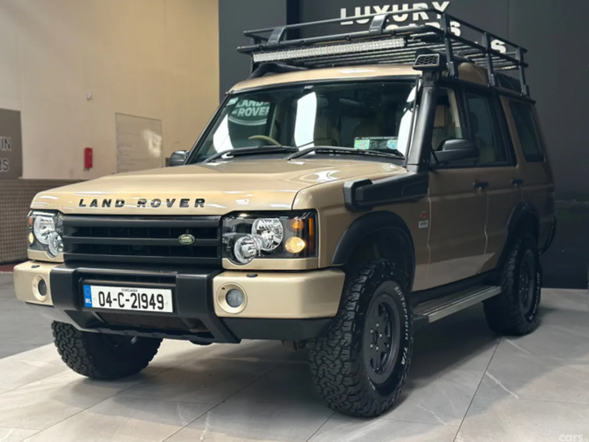 Land Rover Discovery SUV, Diesel, 2004, Gold