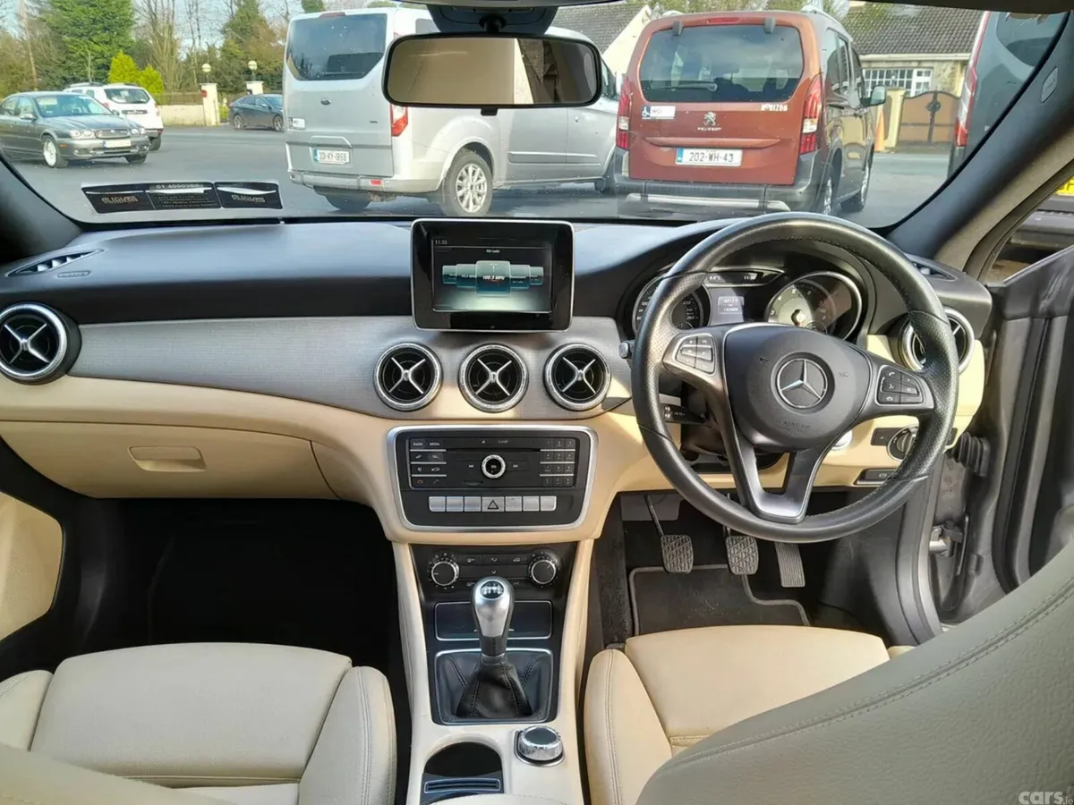 Mercedes-Benz CLA Saloon, Petrol, 2017, Grey