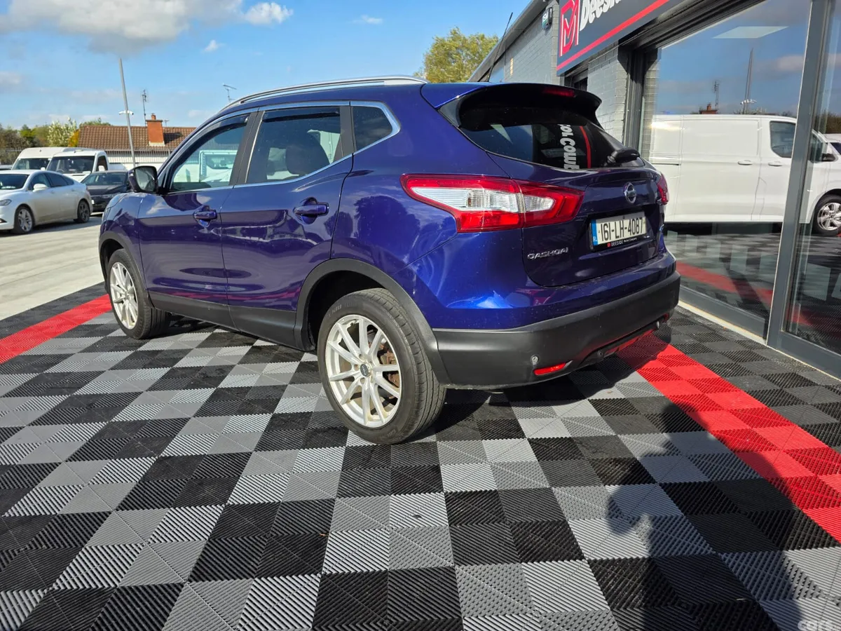 Nissan Qashqai Hatchback, Diesel, 2016, Blue