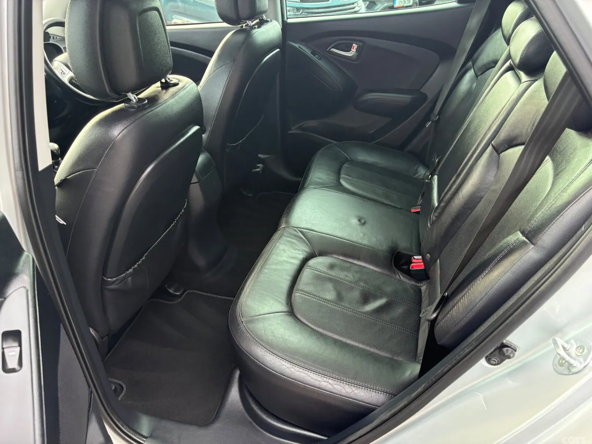 Hyundai ix35 SUV, Diesel, 2013, Silver