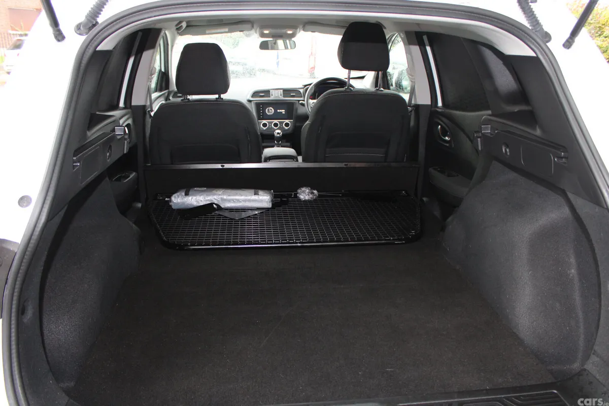Renault Kadjar SUV, Diesel, 2021, White