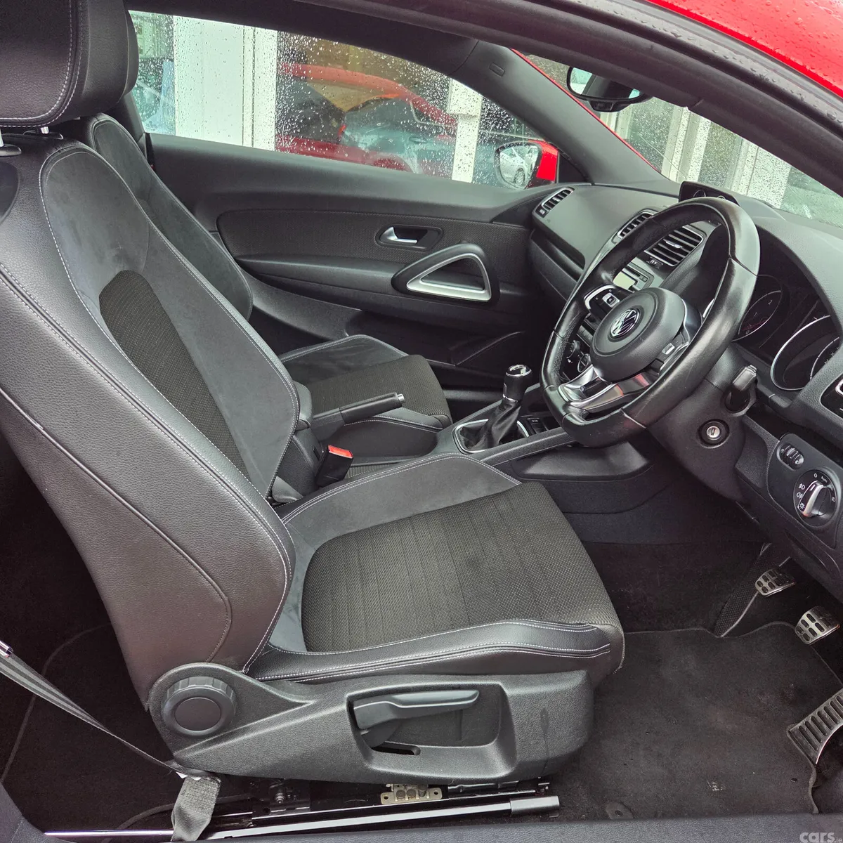 Volkswagen Scirocco Hatchback, Diesel, 2014, Red