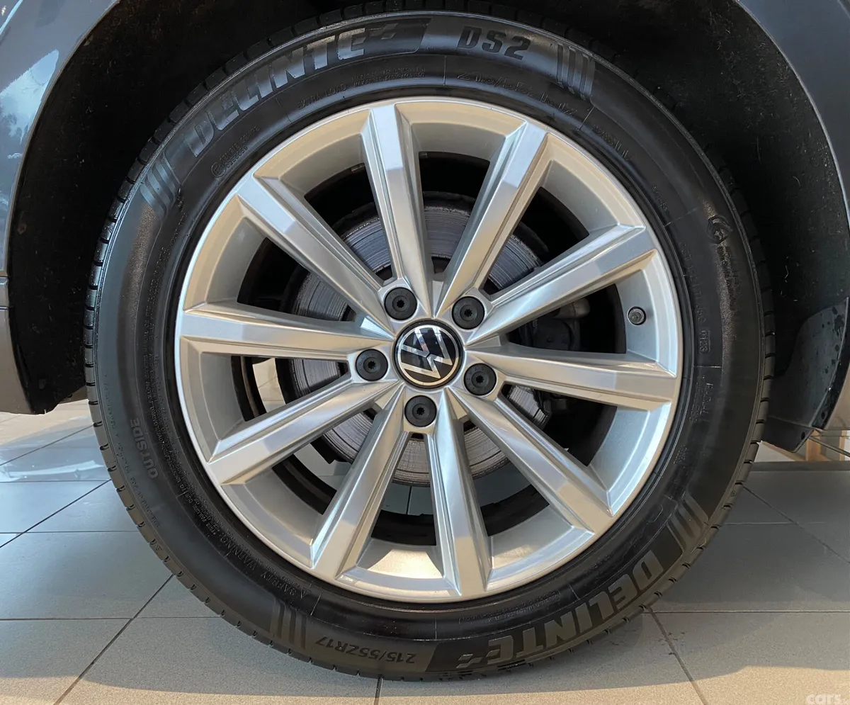 Volkswagen Passat Saloon, Diesel, 2021, Grey