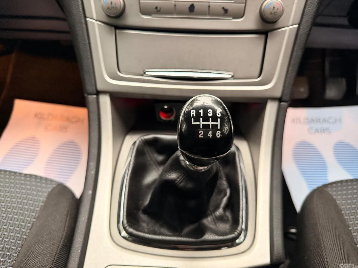 Ford Mondeo Saloon, Diesel, 2007, Grey