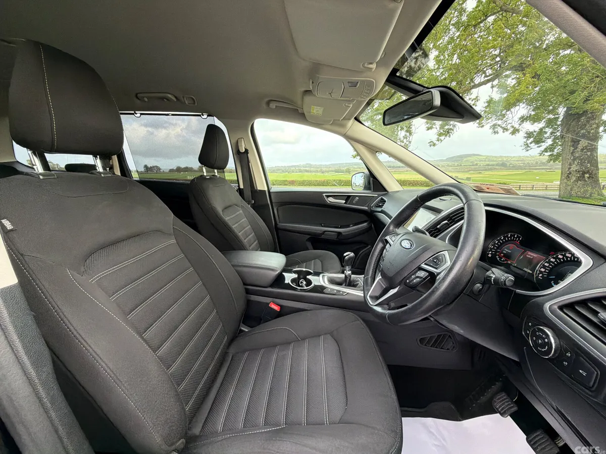 Ford Galaxy MPV, Diesel, 2018, Black