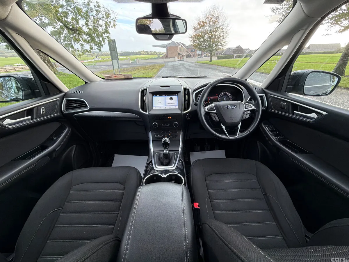 Ford Galaxy MPV, Diesel, 2018, Black