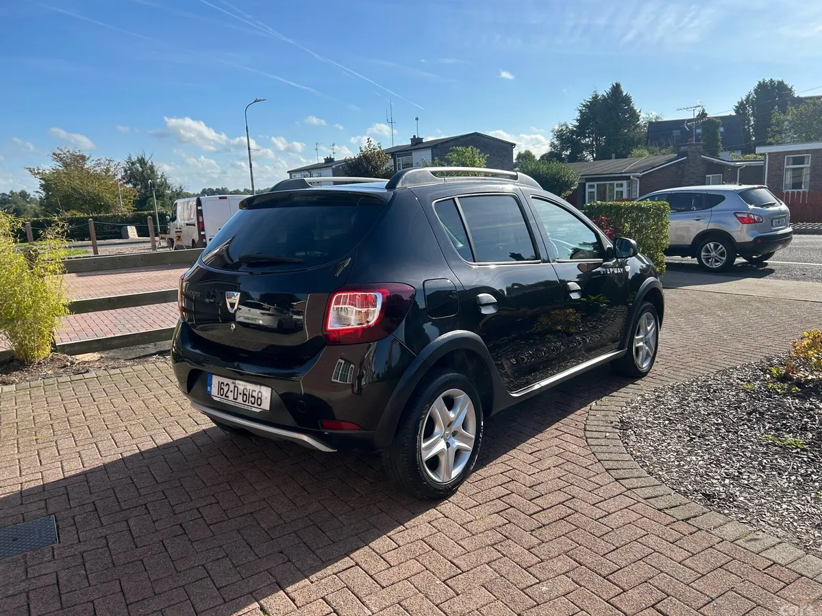 Dacia Sandero Stepway Hatchback, Diesel, 2016, Black