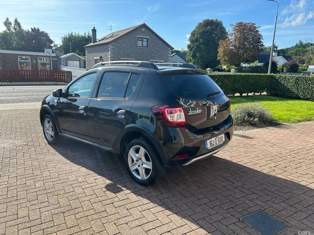 Dacia Sandero Stepway Hatchback, Diesel, 2016, Black