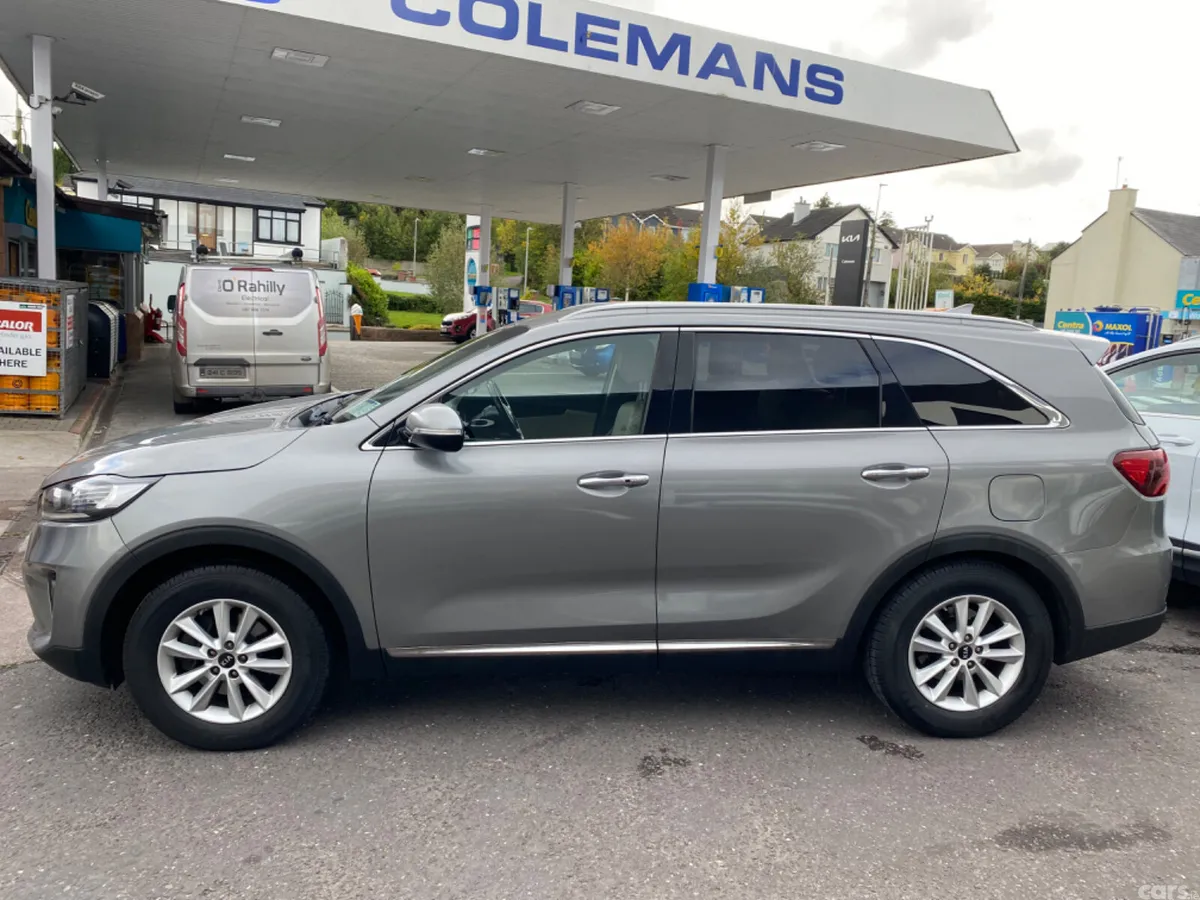 Kia Sorento SUV, Diesel, 2019, Grey