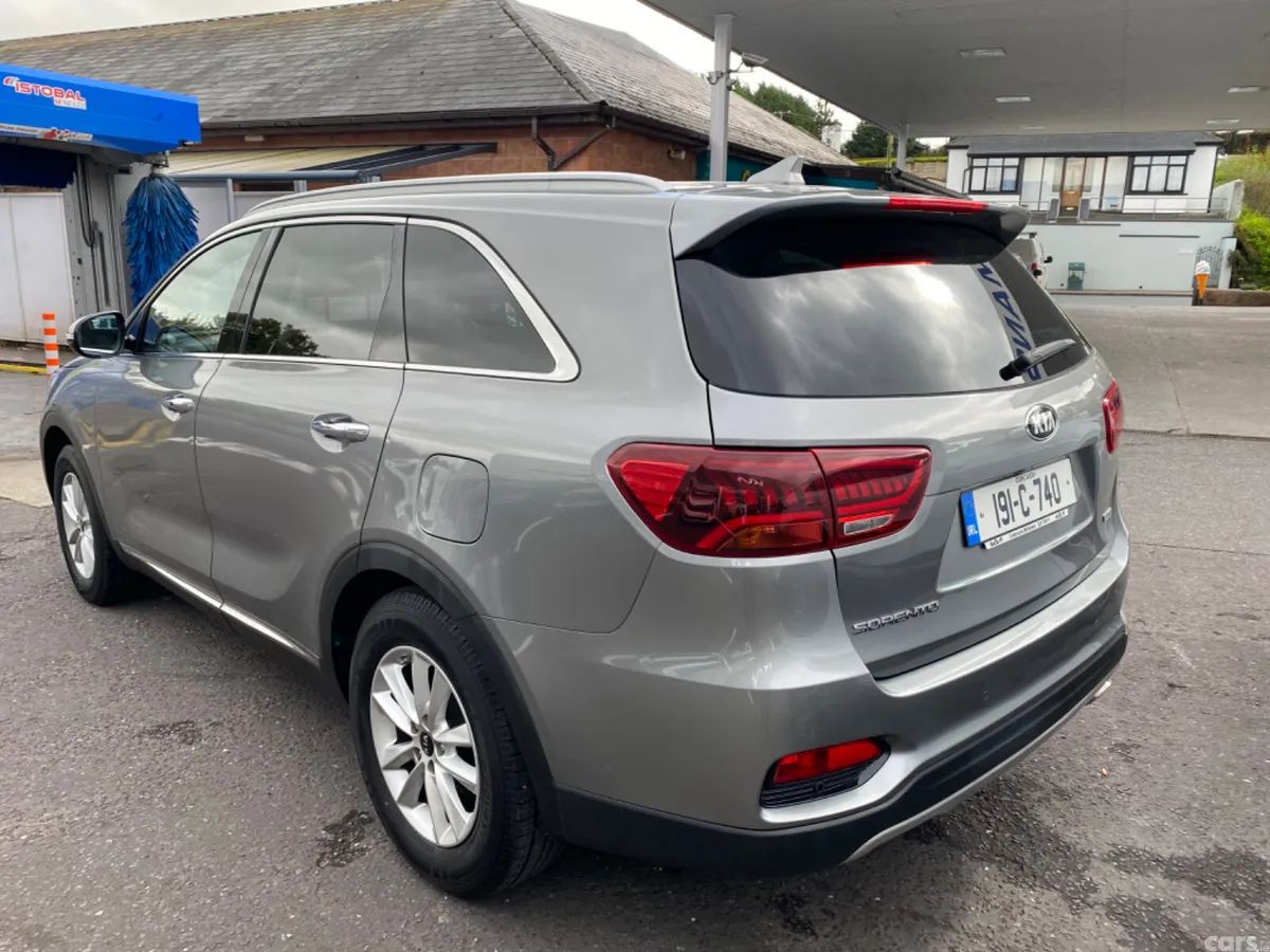 Kia Sorento SUV, Diesel, 2019, Grey