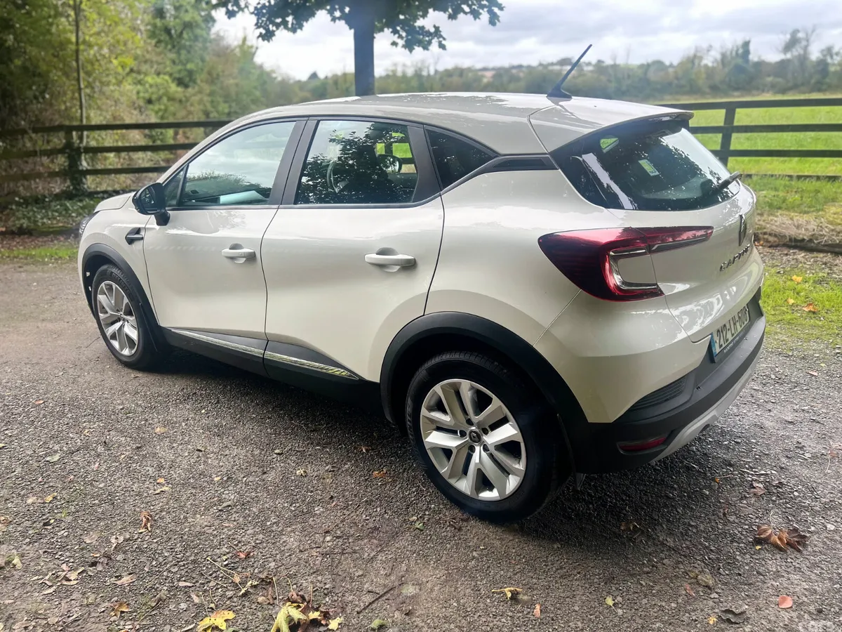 Renault Captur Hatchback, Diesel, 2021, White