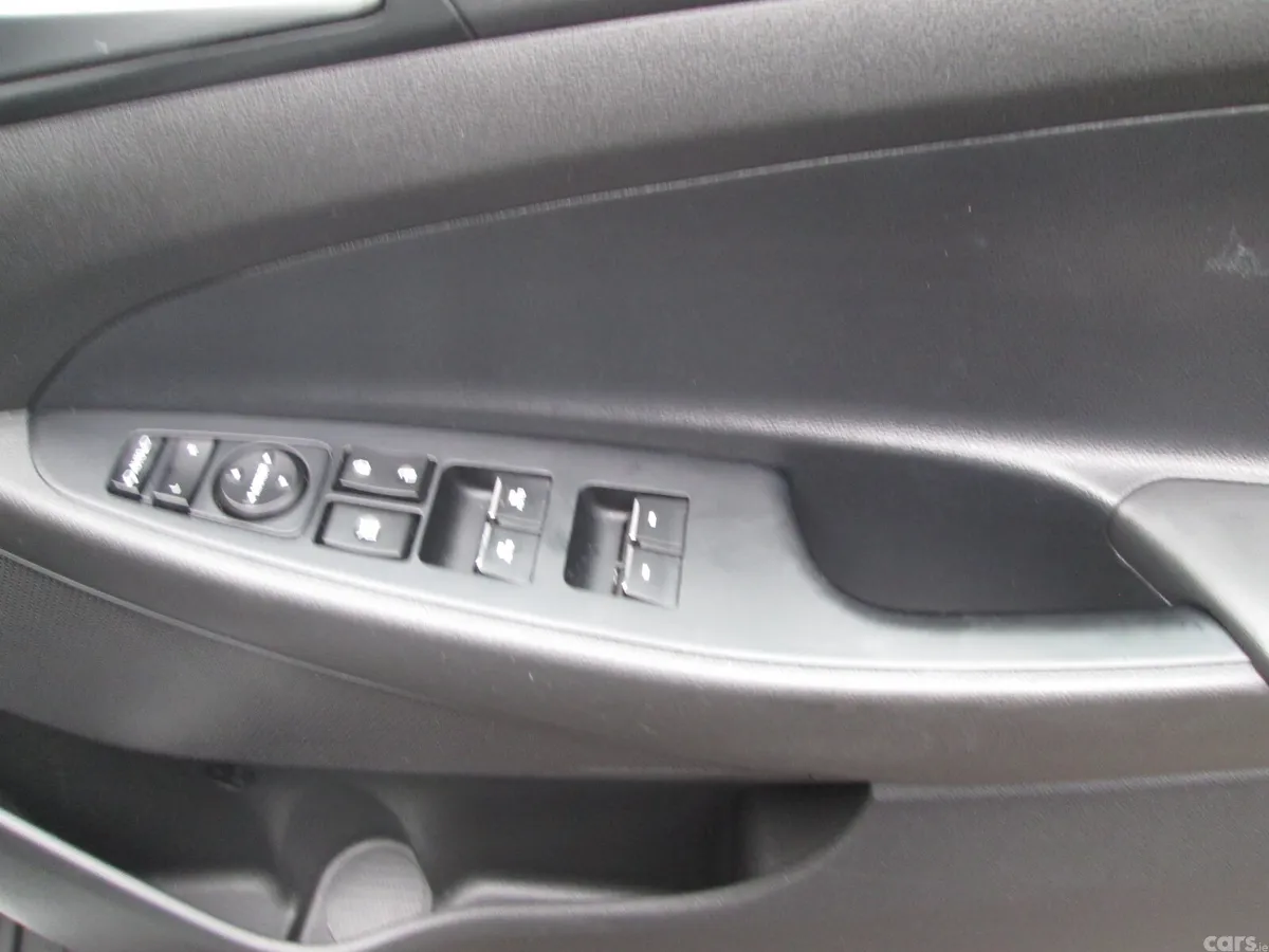 Hyundai Tucson SUV, Diesel, 2019, White