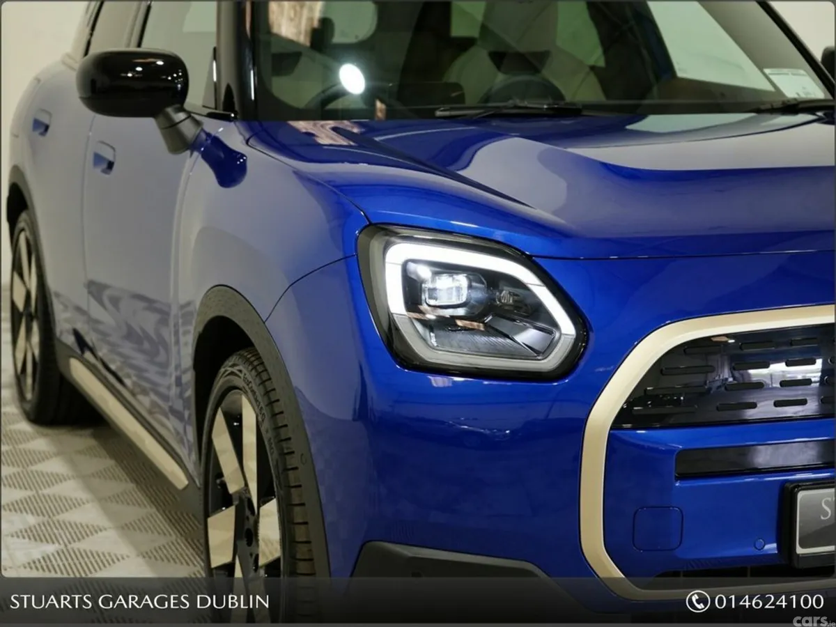 Mini Countryman Hatchback, Electric, 2024, Blue