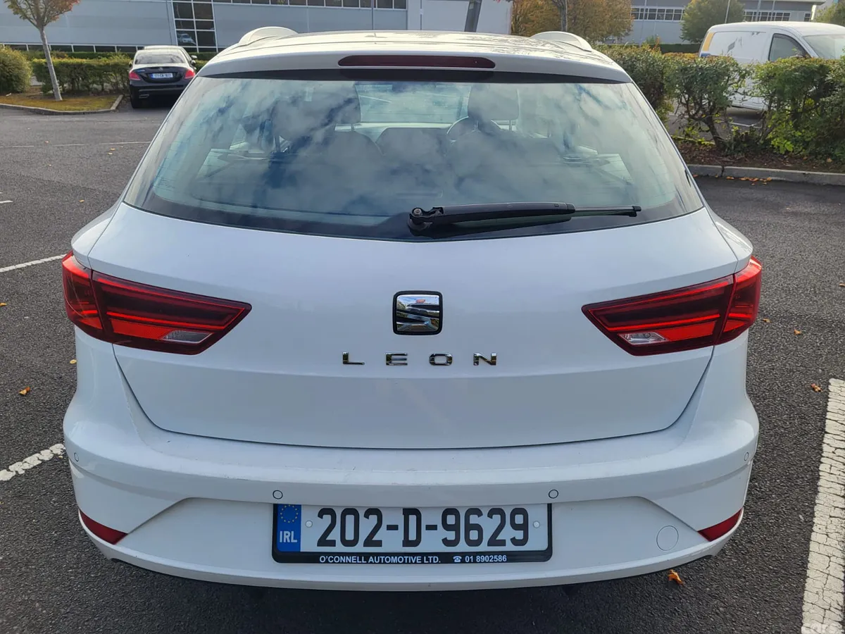 SEAT Leon Estate, Diesel, 2020, Grey
