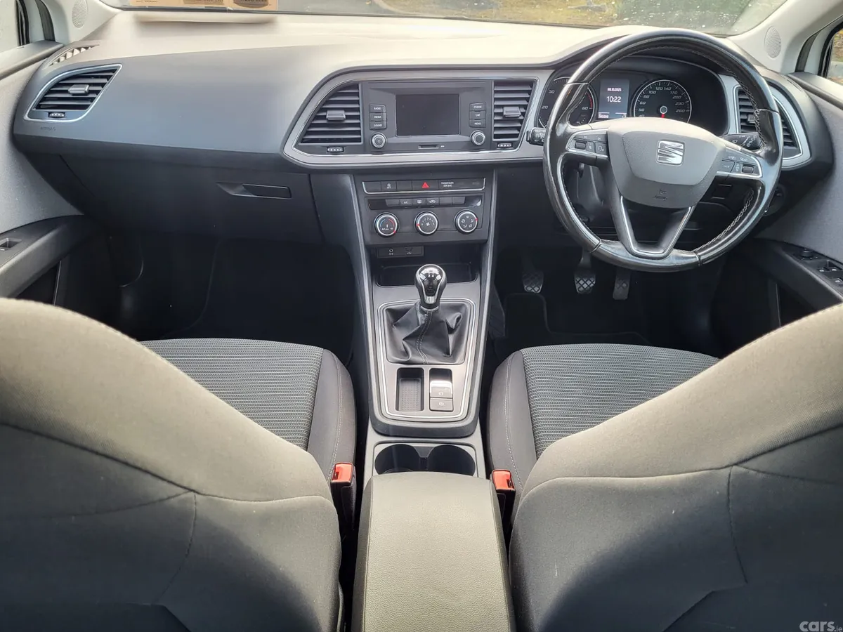 SEAT Leon Estate, Diesel, 2020, Grey