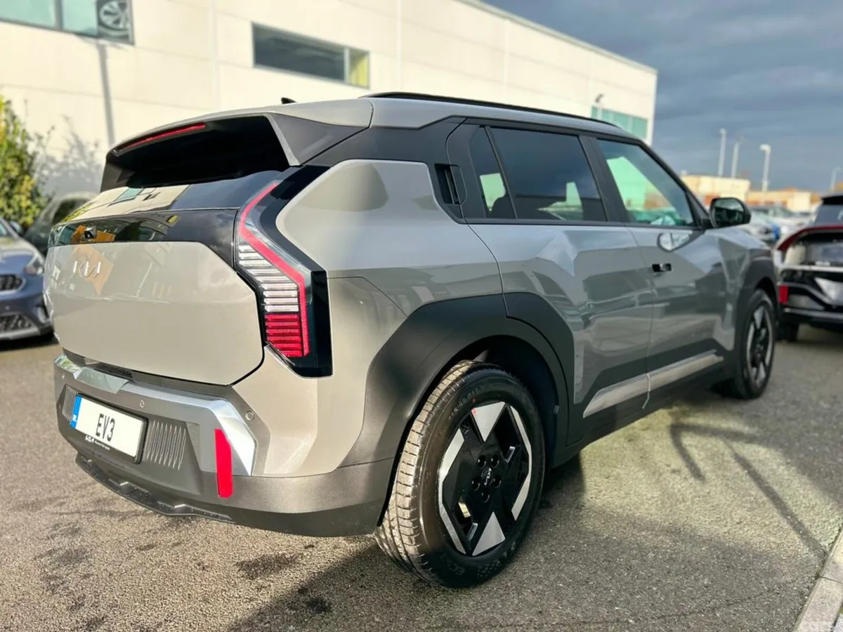 Kia EV3 SUV, Electric, 2027, Grey
