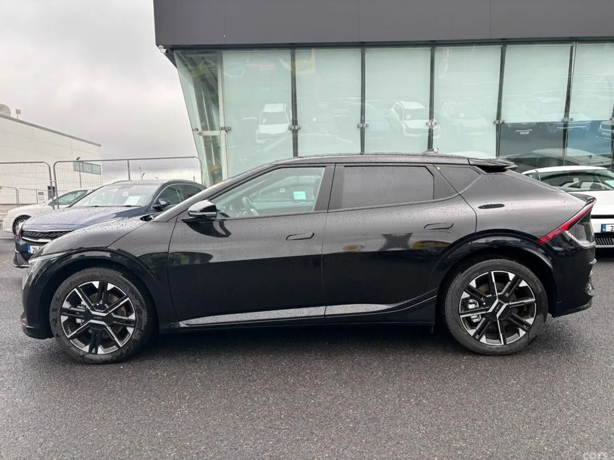 Kia EV6 Hatchback, Electric, 2027, Black
