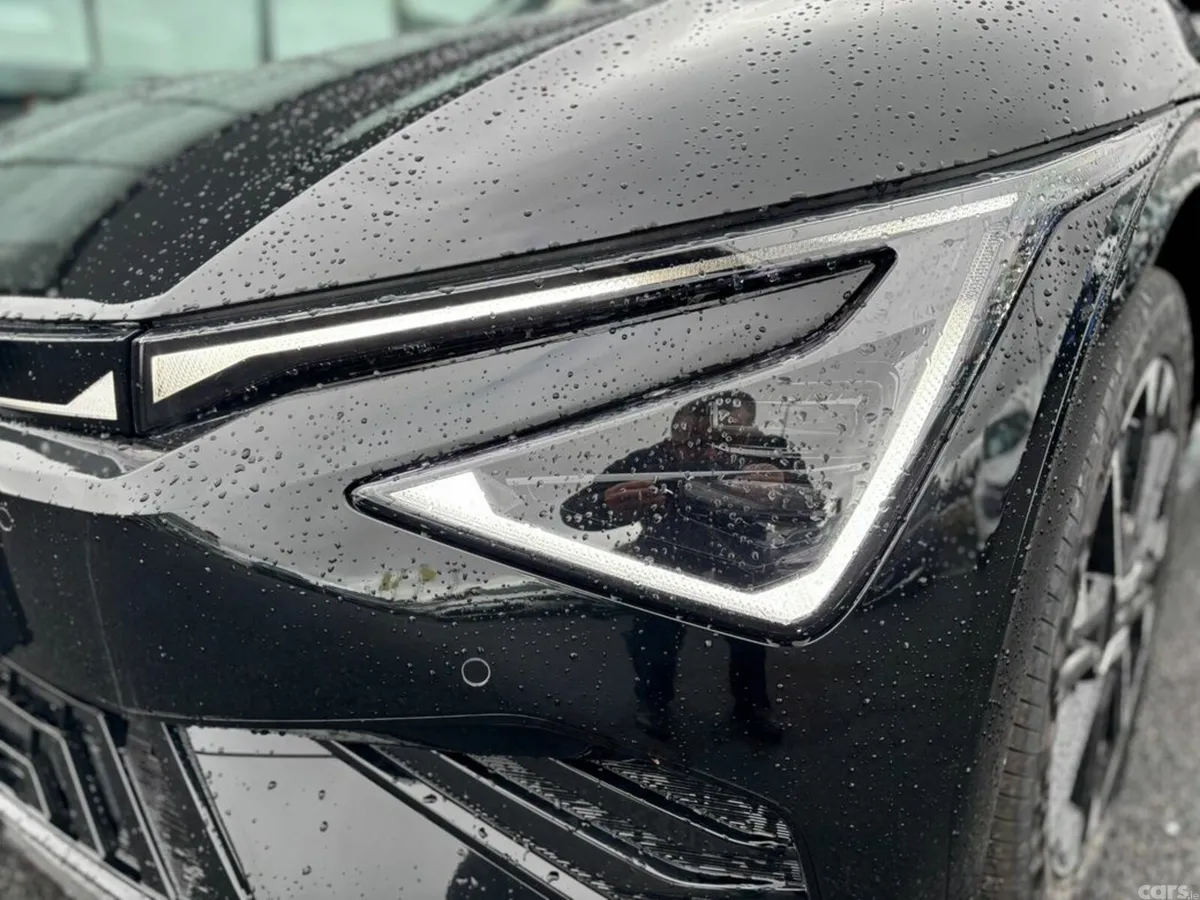 Kia EV6 Hatchback, Electric, 2027, Black
