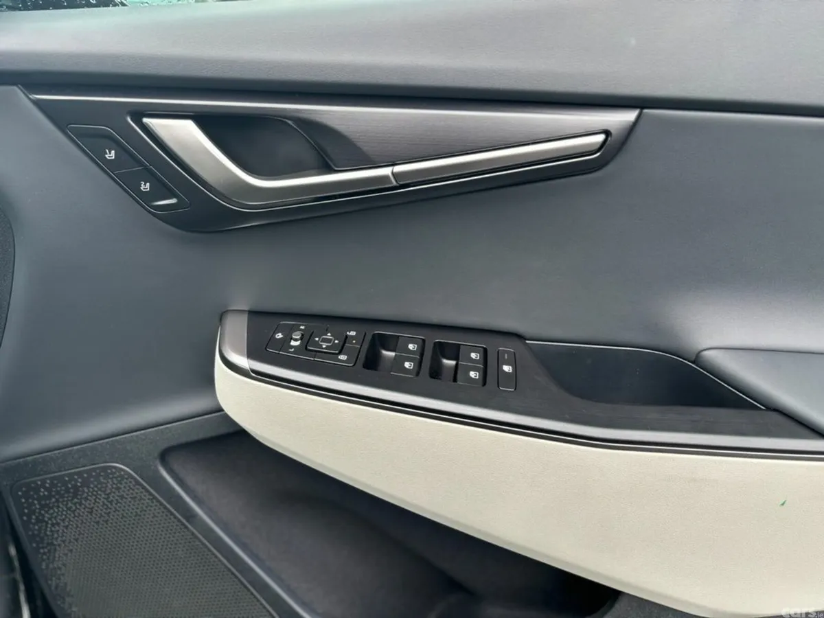 Kia EV6 Hatchback, Electric, 2027, Black