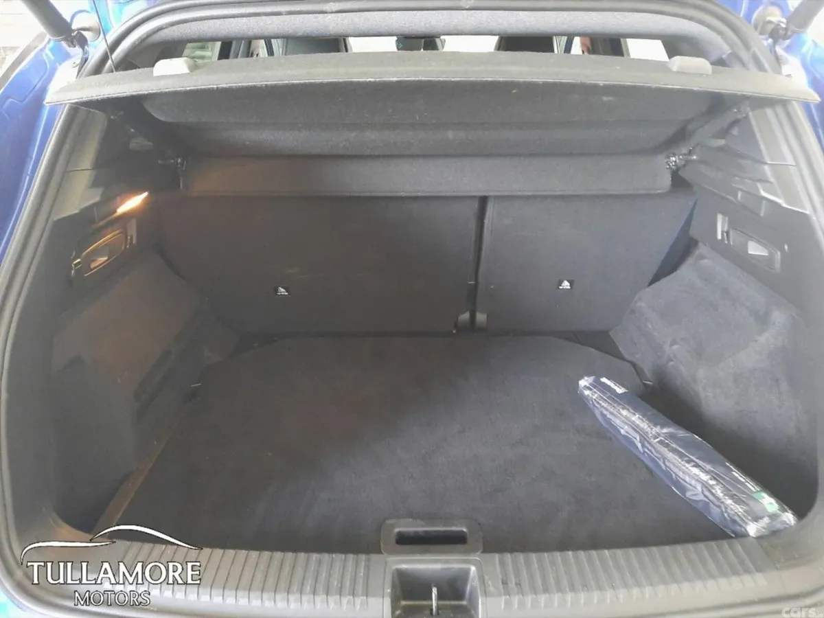 Renault Austral SUV, Petrol, 2023, Blue