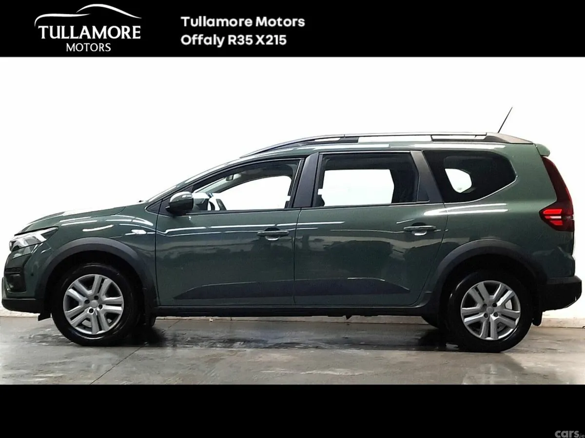 Dacia Jogger MPV, Petrol, 2023, Grey