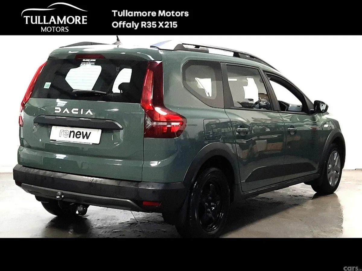 Dacia Jogger MPV, Petrol, 2023, Grey