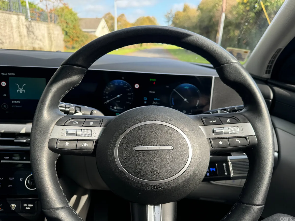 Hyundai Tucson SUV, Petrol Plug-in Hybrid, 2025, Grey