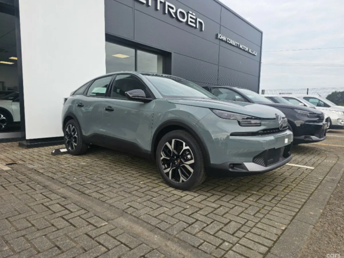 Citroen C4 Hatchback, Petrol Hybrid, 2026, Green