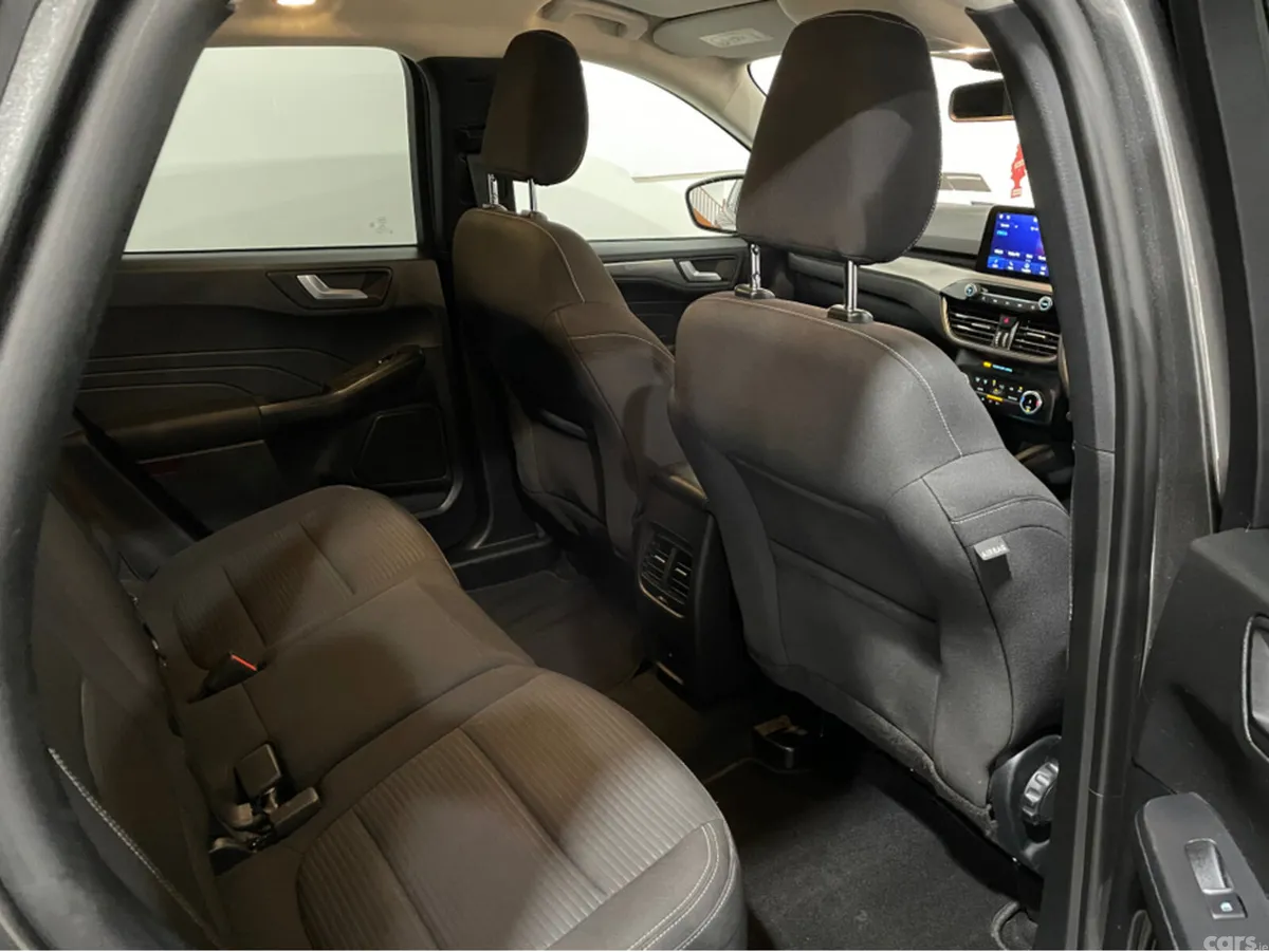 Ford Kuga MPV, Petrol Plug-in Hybrid, 2023, Grey