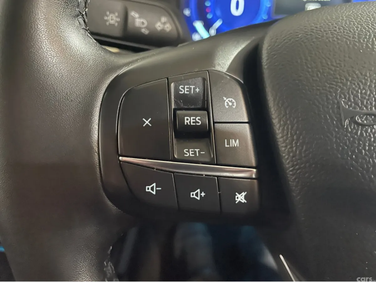 Ford Kuga MPV, Petrol Plug-in Hybrid, 2023, Grey