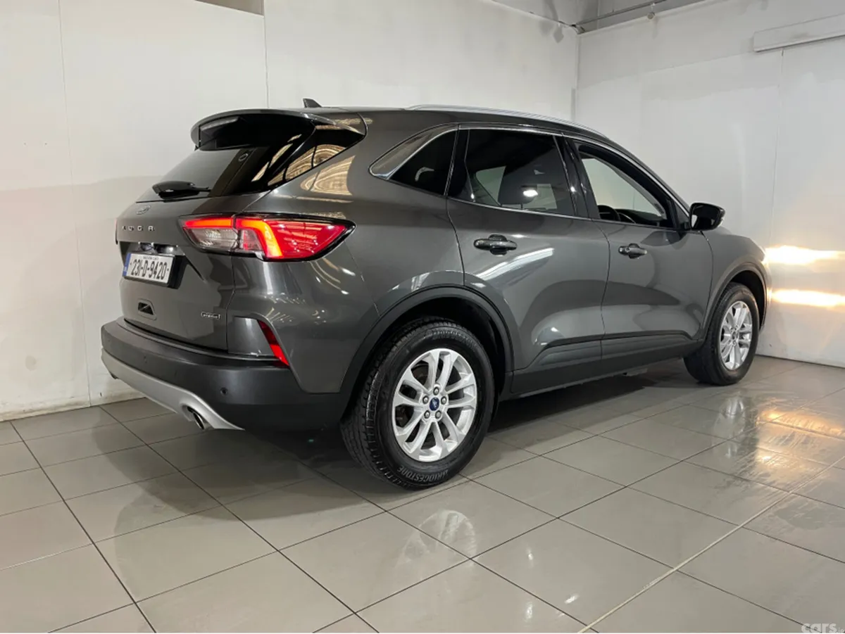 Ford Kuga MPV, Petrol Plug-in Hybrid, 2023, Grey