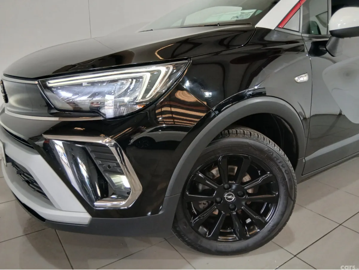 Opel Crossland X MPV, Diesel, 2022, Black