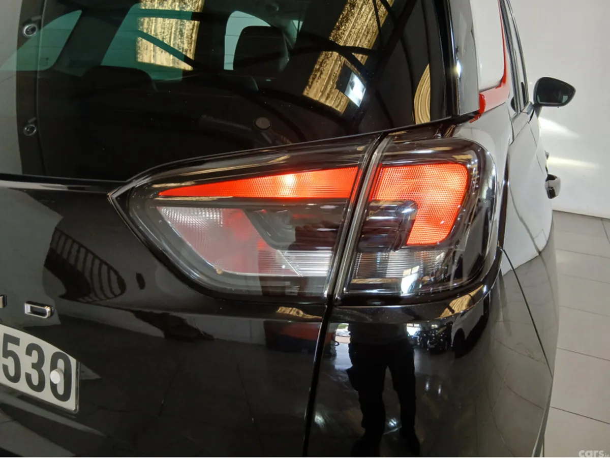 Opel Crossland X MPV, Diesel, 2022, Black