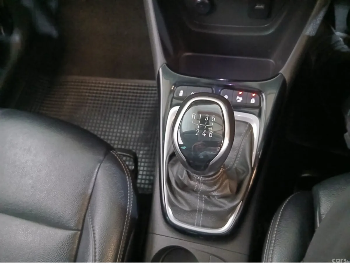 Opel Crossland X MPV, Diesel, 2022, Black