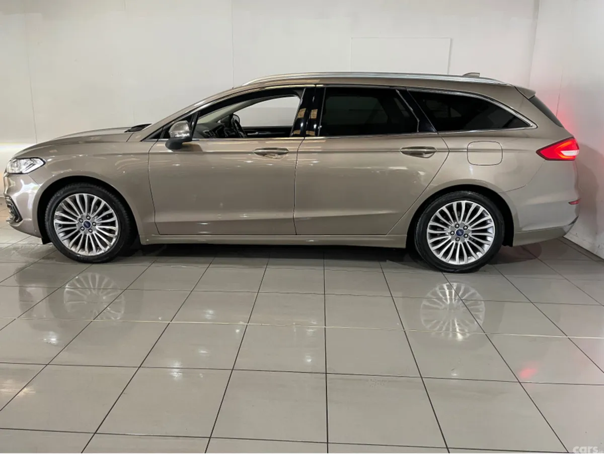 Ford Mondeo Estate, Diesel, 2021, Grey