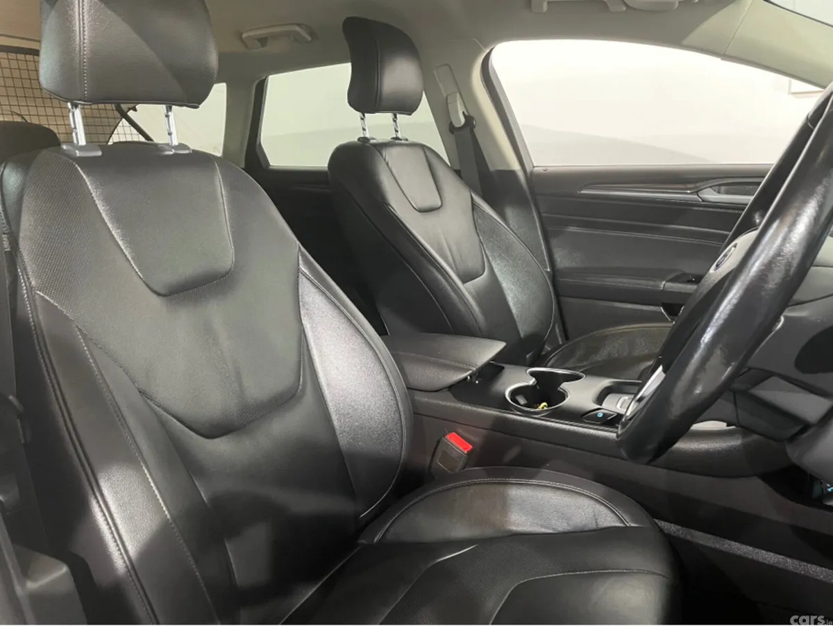 Ford Mondeo Estate, Diesel, 2021, Grey