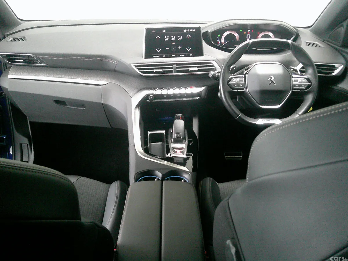 Peugeot 3008 SUV, Diesel, 2019, Blue