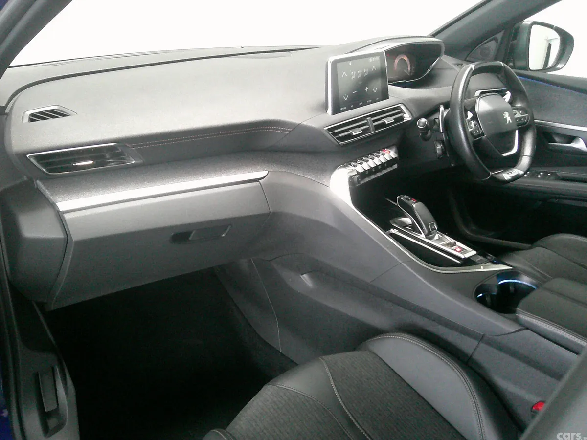Peugeot 3008 SUV, Diesel, 2019, Blue