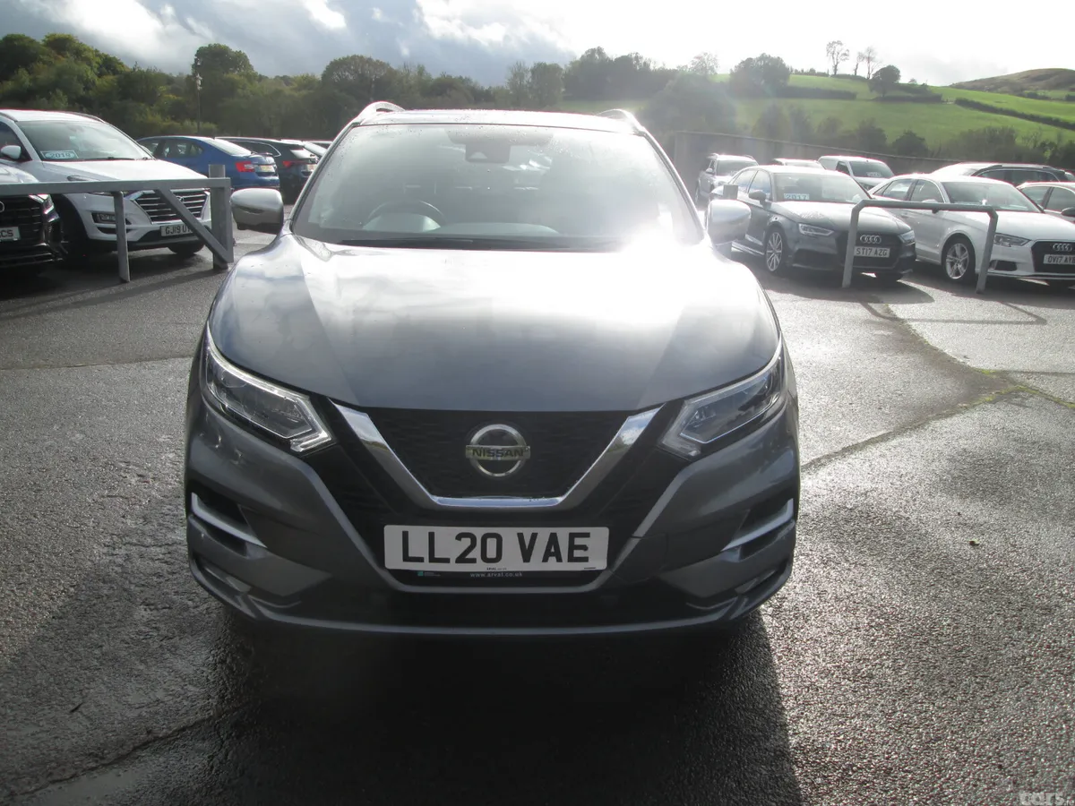 Nissan Qashqai SUV, Diesel, 2020, Grey