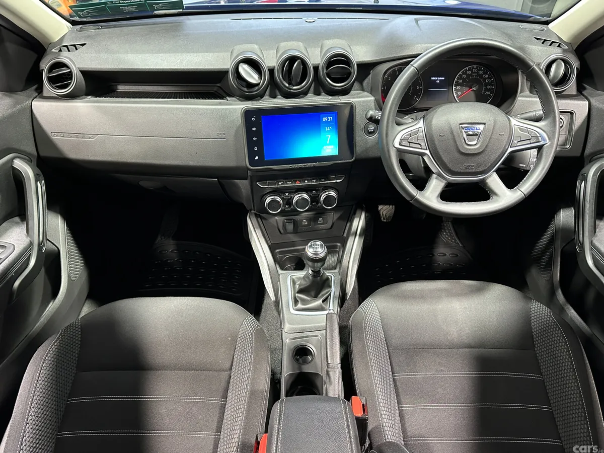Dacia Duster SUV, Petrol, 2022, Blue