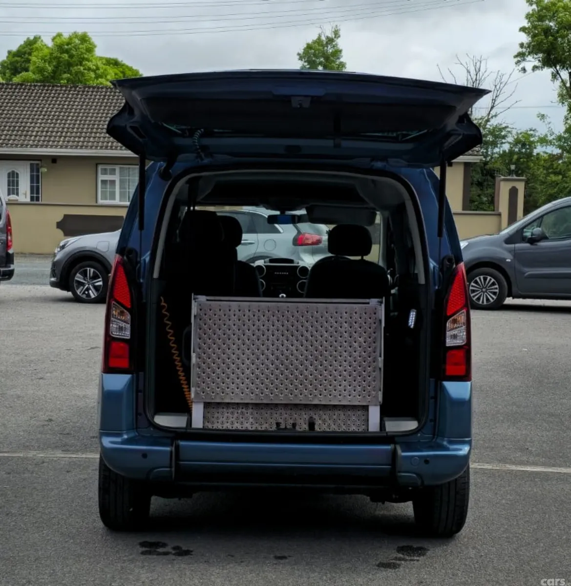 Citroen Berlingo Multispace MPV, Diesel, 2018, Blue