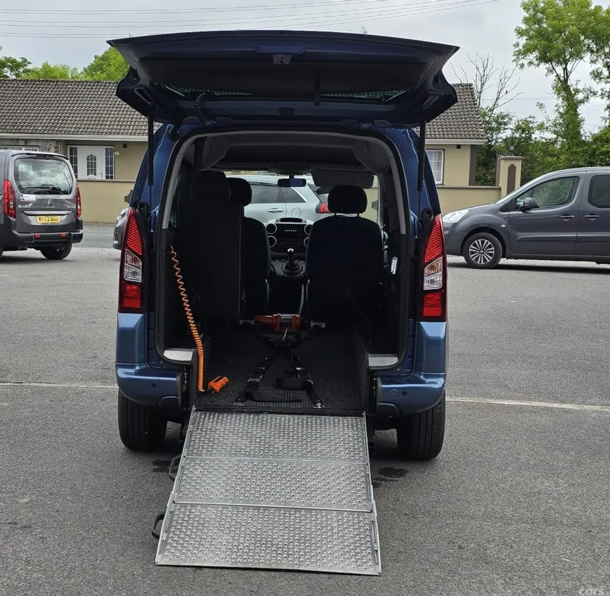 Citroen Berlingo Multispace MPV, Diesel, 2018, Blue