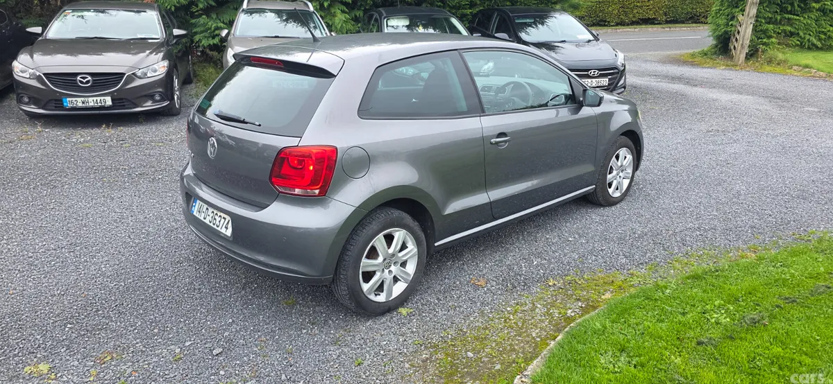 Volkswagen Polo Hatchback, Petrol, 2014, Grey
